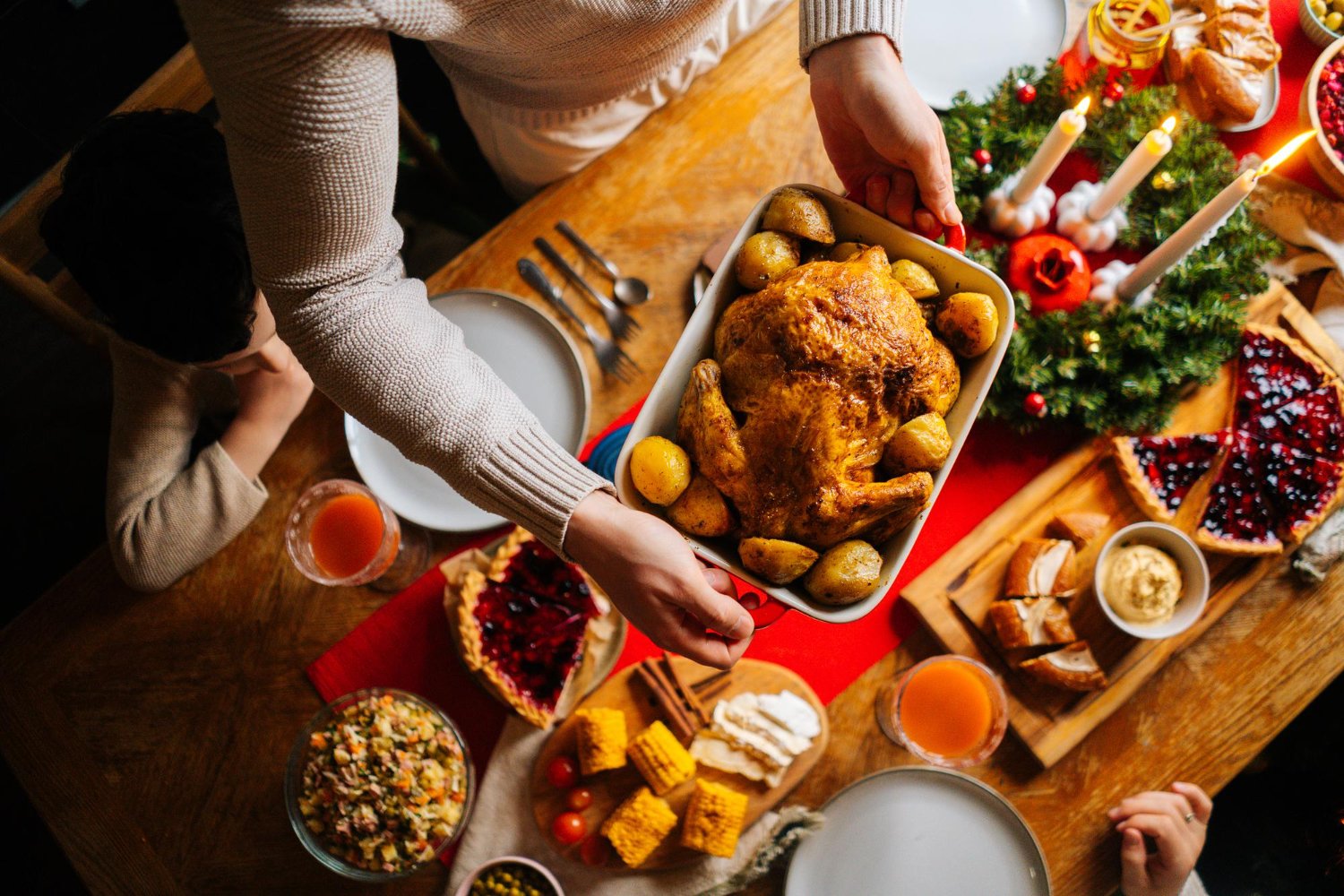 Pediatric Feeding Therapist Tips for Stress-Free Holiday Mealtimes